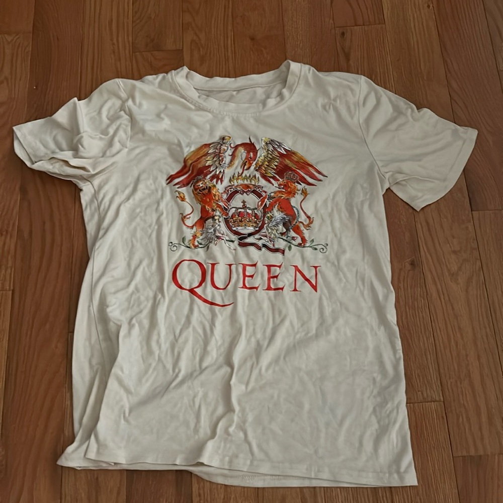 QUEEN t shirt